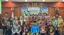 Foto bersama: Pegawai Pengadilan Agama Probolinggo usai Rapat Program Kerja Tahun 2025