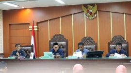 Penandatanganan Perjanjian Kinerja Tahun 2025, dipimpin oleh Ketua PA Probolinggo, Bapak Ruslan Saleh, S.Ag., M.H. serta dihadiri oleh seluruh pimpinan dan pegawai PA Probolinggo.