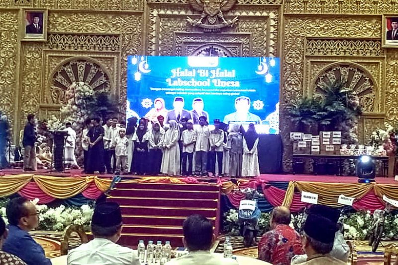 Wujudkan Sekolah Adaptif, Labschool UNESA Melebur dalam Kebersamaan Halal Bi Halal