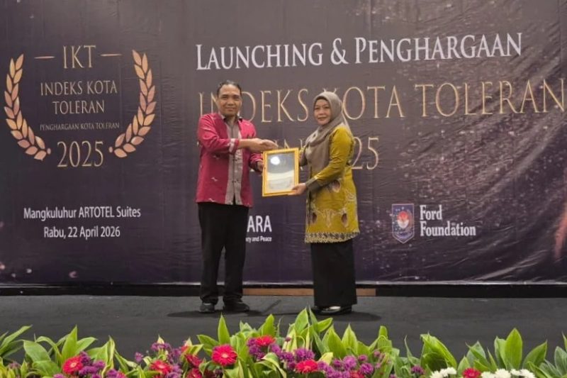 Kota Probolinggo Terima Penghargaan 