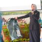 Pelaksanaan bimbingan teknis strategi inovatif olah sampah organik dengan compost bag.