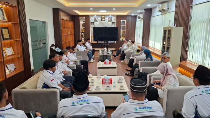 Pelaksanaan audensi antara Pemerintah Kota Probolinggo dengan DPC GAPEMBI