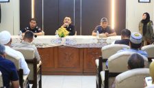 Tekan Peredaran Rokok Ilegal, Satpol PP Edukasi Perwakilan Masyarakat Kecamatan Mayangan