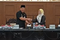 DPRD Kota Probolinggo Gelar Rapat Paripurna Pemandangan Umum Fraksi Terhadap 3 Raperda Eksekutif