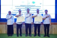 Pemerintah Kota ( Pemkot ) Probolinggo melaksanakan penandatanganan naskah hibah tanah kepada Kantor Pertanahan Kota Probolinggo 