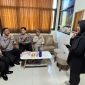Pelatihan Bahasa Isyarat bagi Personel Satpas yang digelar di Kantor Satpas Polres Probolinggo