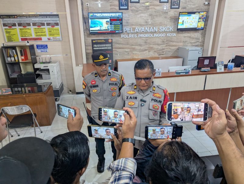 Kasi Humas Polres Probolinggo Kota Iptu Zainullah saat memberikan keterangan terkait seorang gadis berusia 17 tahun di Kota Probolinggo diduga menjadi korban kekerasan seksual