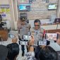 Kasi Humas Polres Probolinggo Kota Iptu Zainullah saat memberikan keterangan terkait seorang gadis berusia 17 tahun di Kota Probolinggo diduga menjadi korban kekerasan seksual